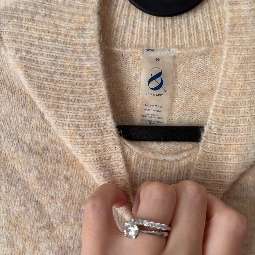 Lou & Grey | Women's Soft Cozy Ski City Sweater Size Small NWT Aspen Vail Tahoe - Picture 7 of 9